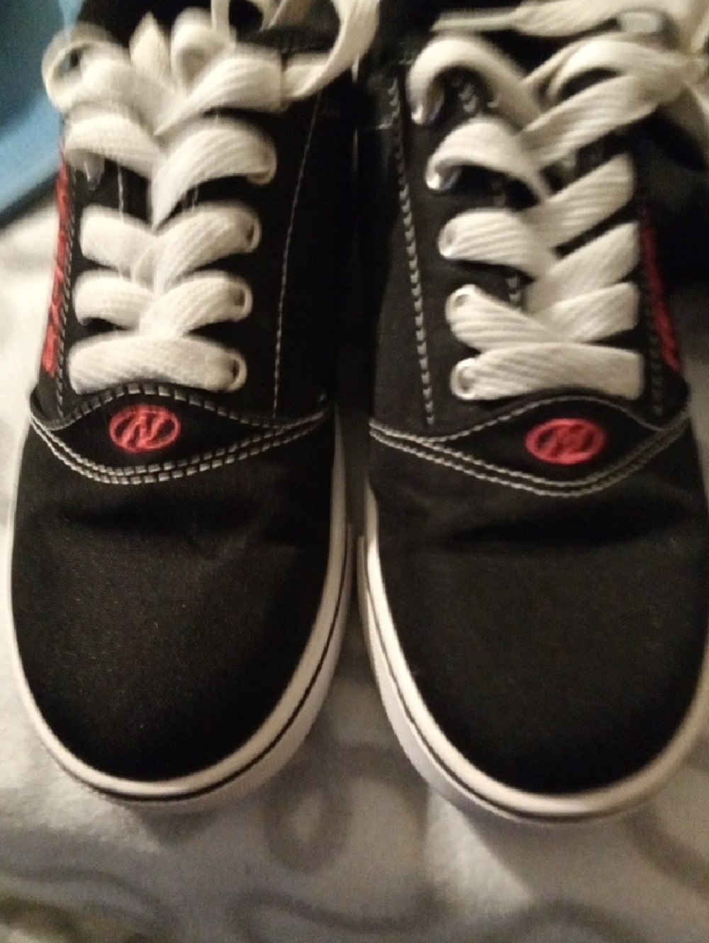 Heelys  Pro 20 Youth Size 4